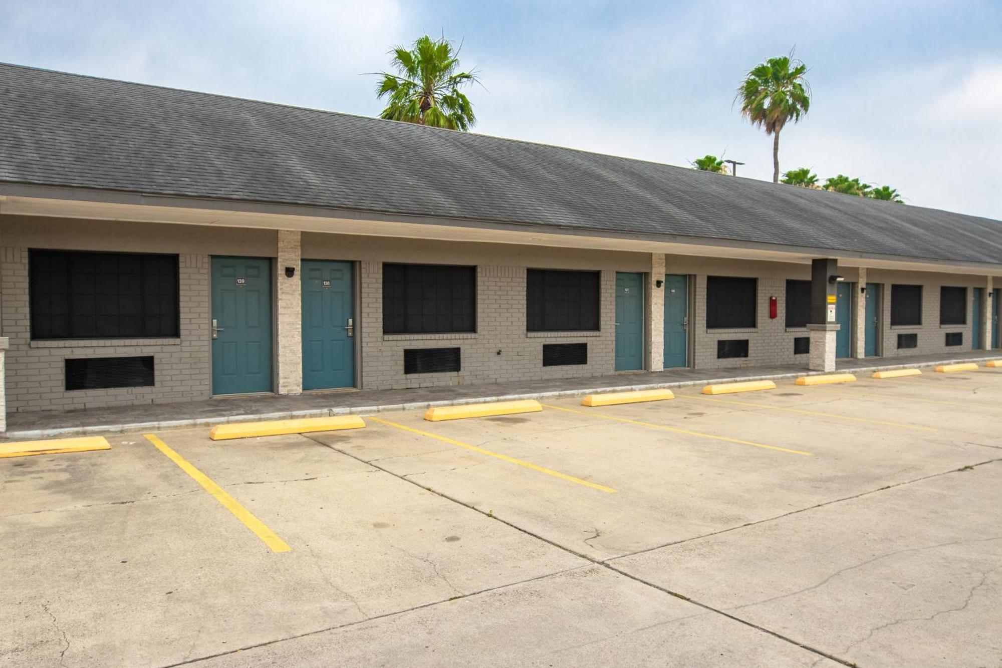 Americas Best Value Inn Harlingen Luaran gambar